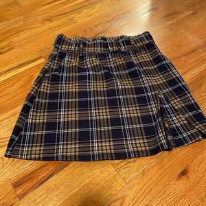 Mini plaid skirt